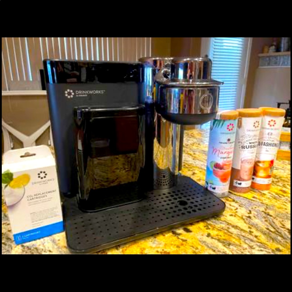 Automatic Cocktail maker